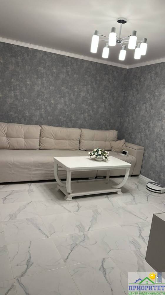 photo_5278523955524343886_w