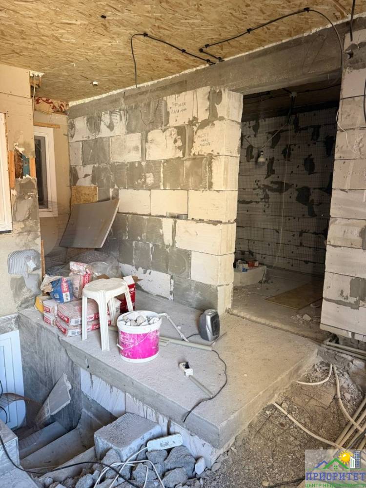 photo_5296252184657860492_y