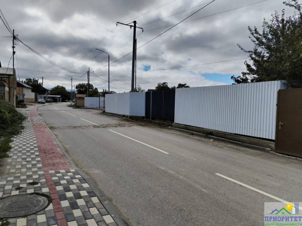 photo_5300941498671109781_y