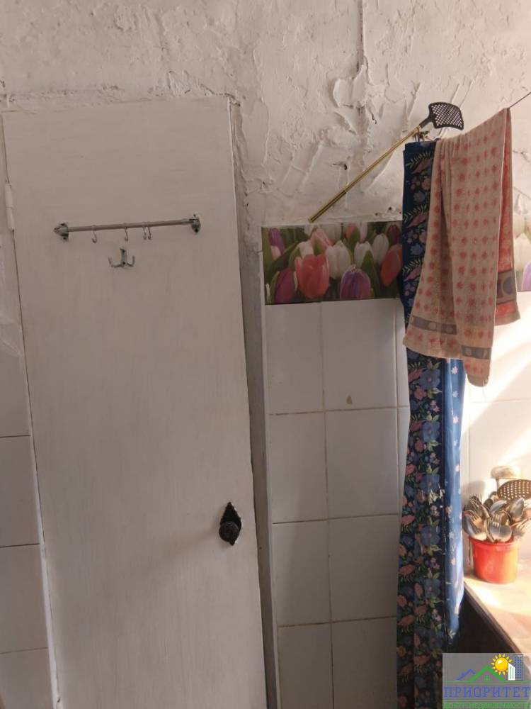 photo_5303193298484794169_y