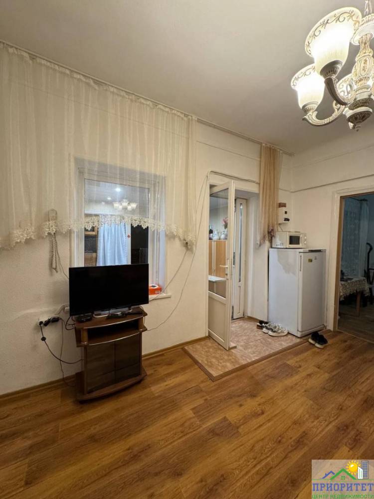 photo_5303507071615571755_y