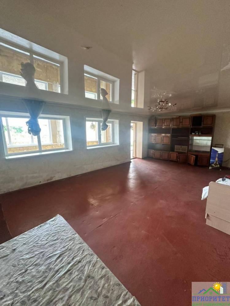 photo_5303312715755493083_y