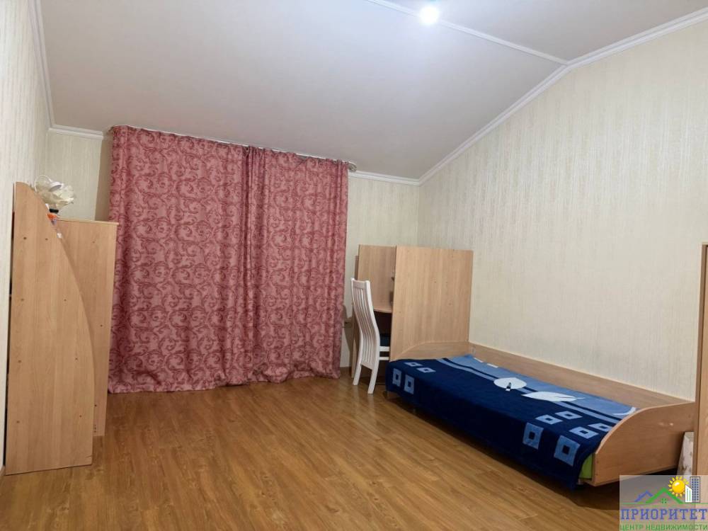 photo_5303269448254953412_y