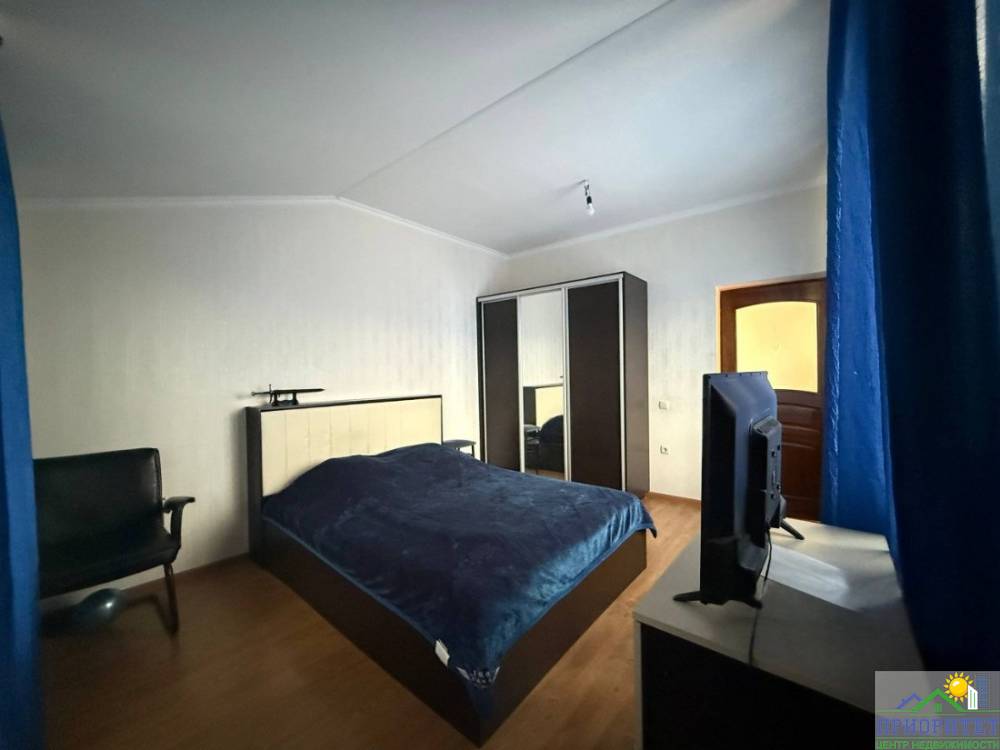 photo_5303269448254953407_y