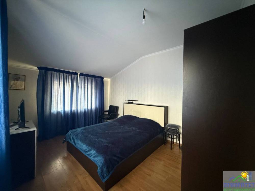 photo_5303269448254953408_y