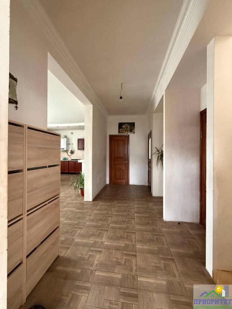 photo_5303269448254953402_y