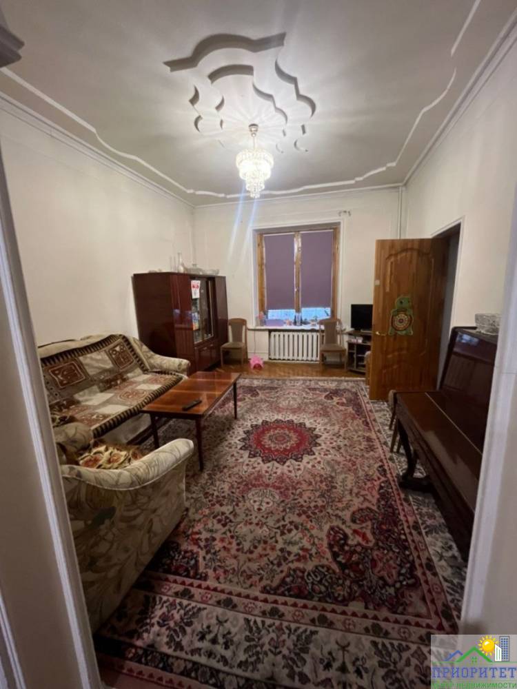 photo_5316704629942852052_y