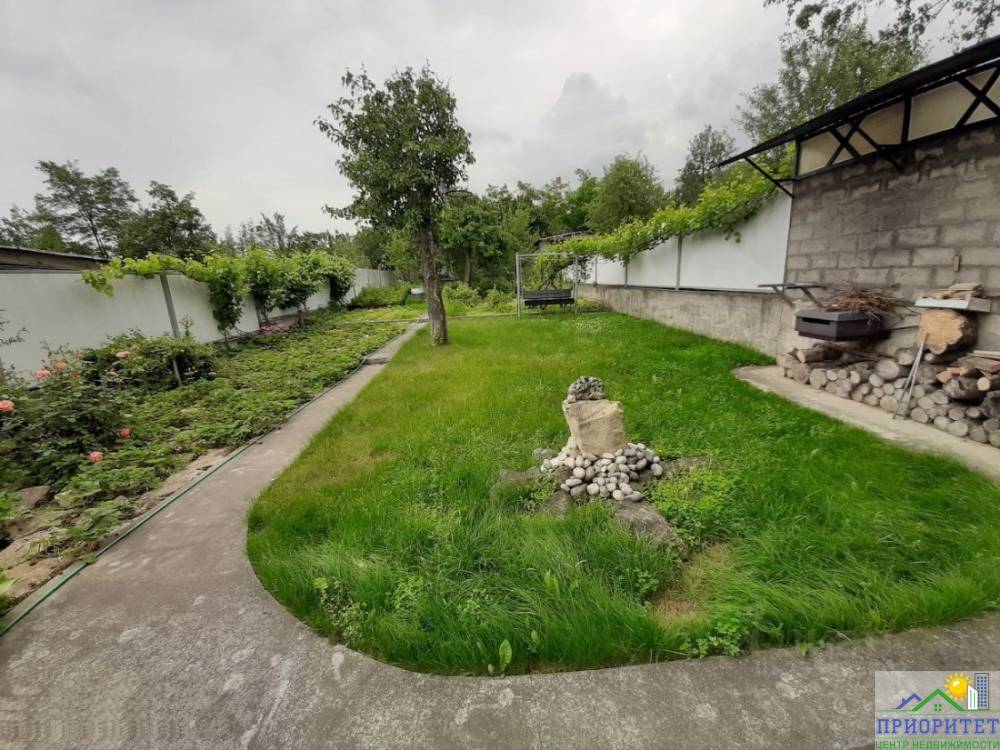 photo_5316993797205988382_y