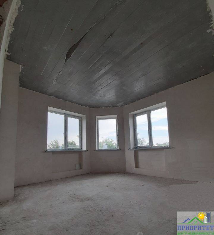 photo_5316993797205988376_x