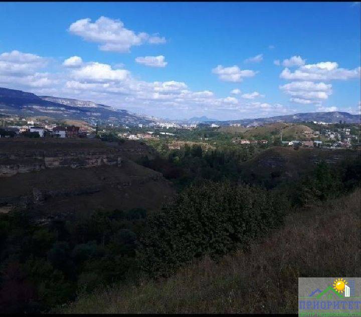 photo_5321307177026787423_x