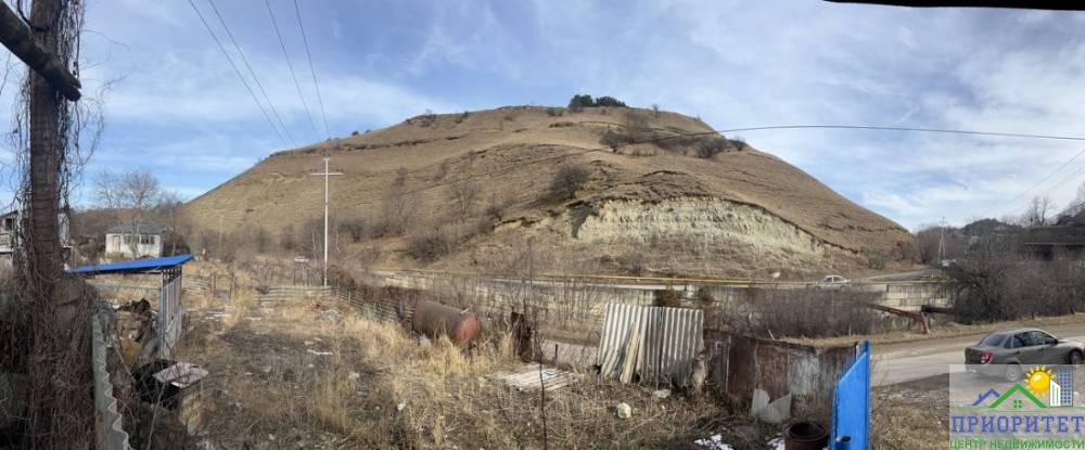 photo_5323735560125879281_y