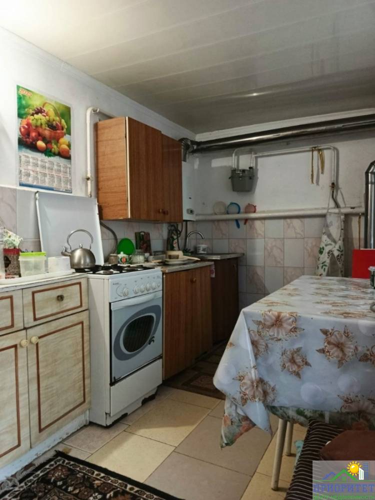 photo_5345775232049943593_y