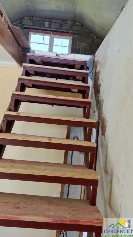 photo_5357395321903846430_y