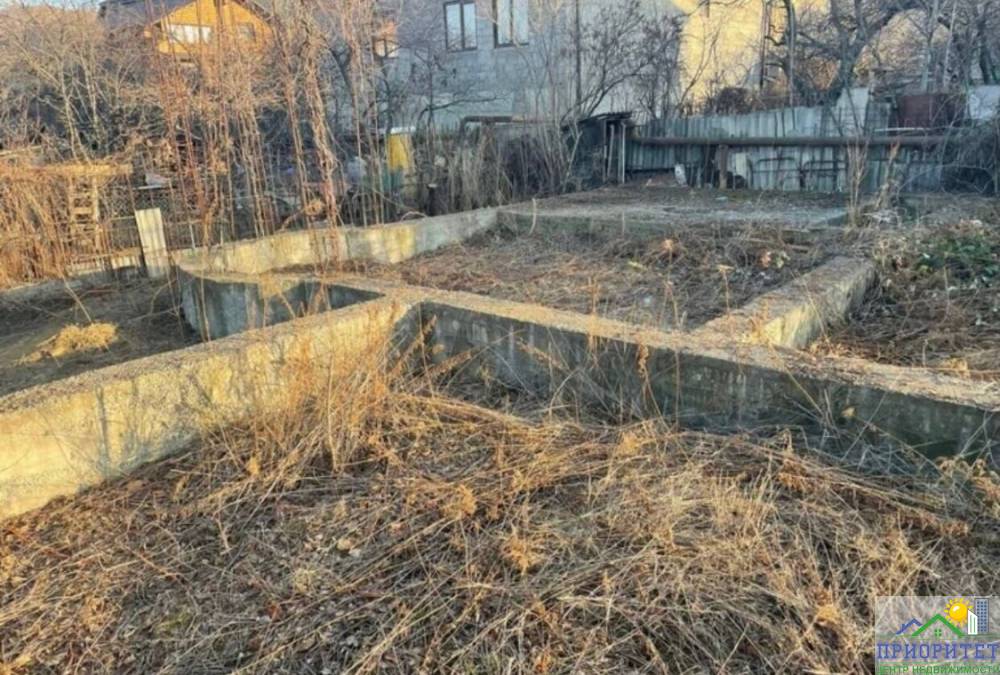 photo_5357395321903846928_y