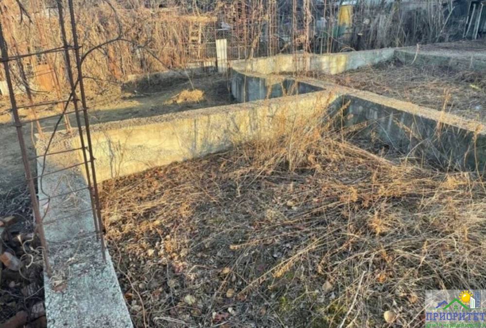 photo_5357395321903846929_y