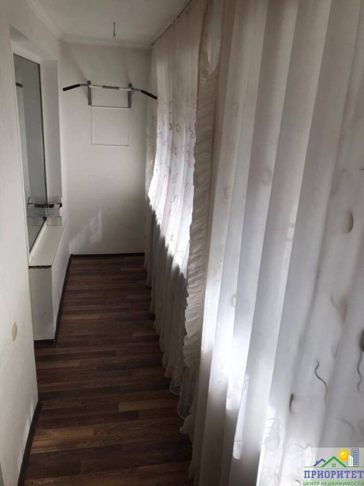 photo_5357159347810670812_y