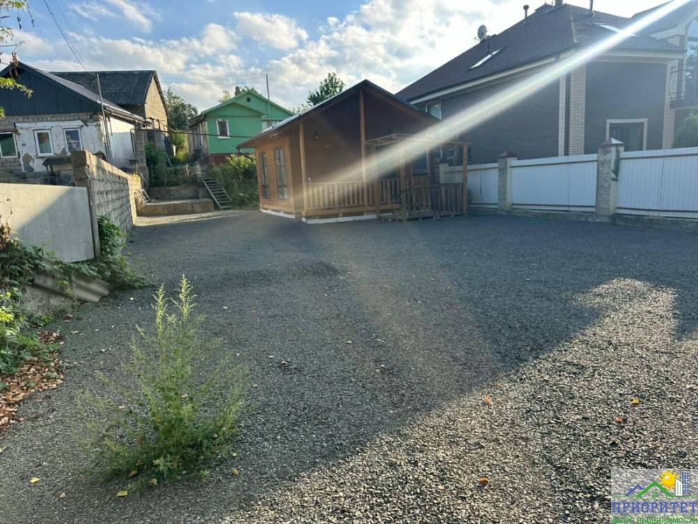 photo_5350808697497656080_y