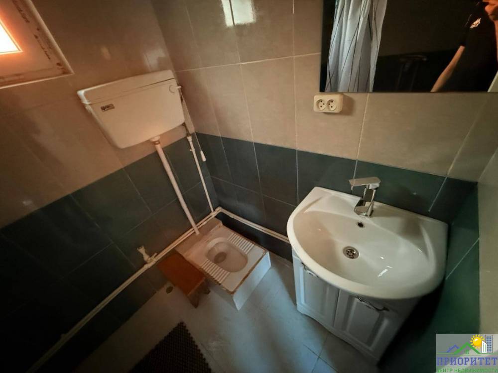 photo_5350808697497656100_y