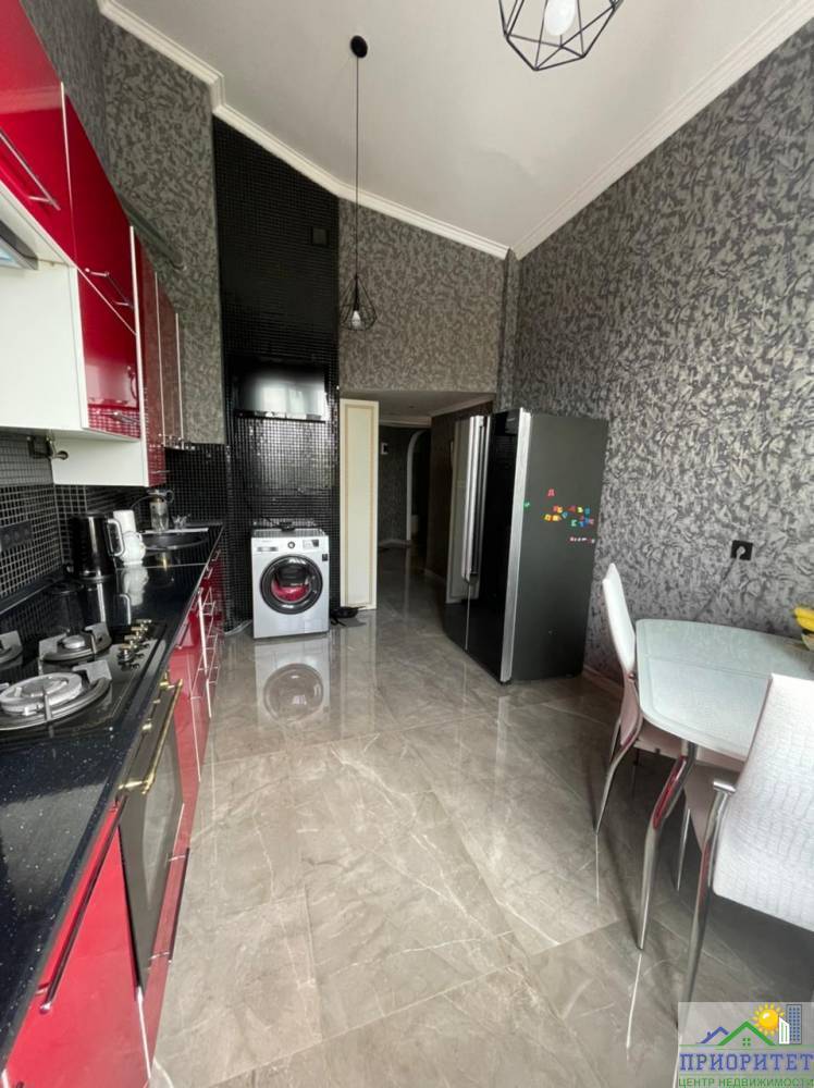 0d76399a-8a71-46bc-a693-98e6ae961a0e